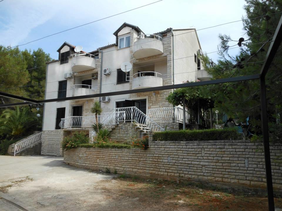 Guest House Alek Vrboska Værelse billede