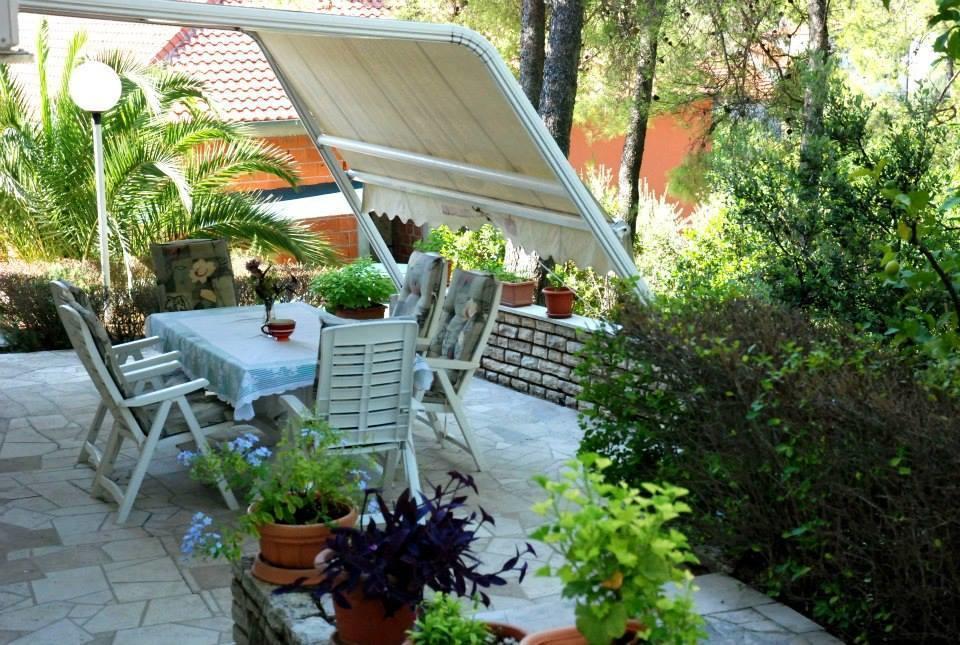 Guest House Alek Vrboska Værelse billede