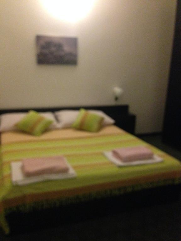 Guest House Alek Vrboska Eksteriør billede